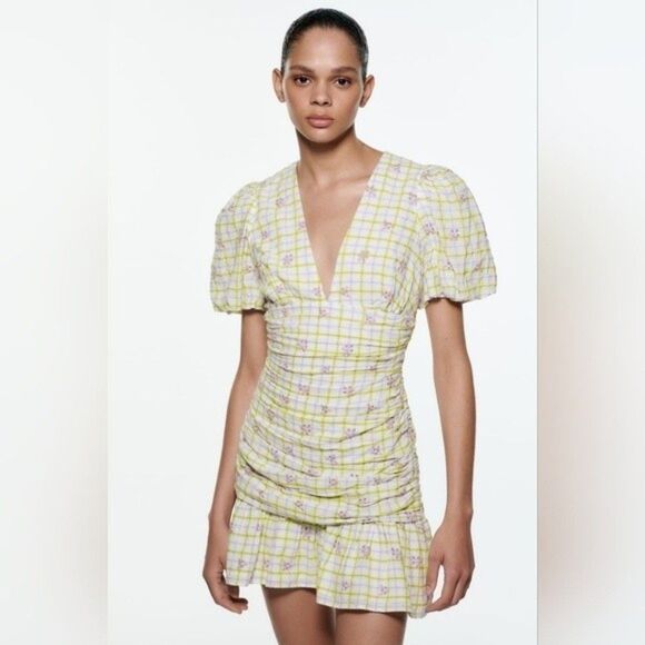 Zara Dresses & Skirts - Zara Yellow and White Plaid Mini Dress